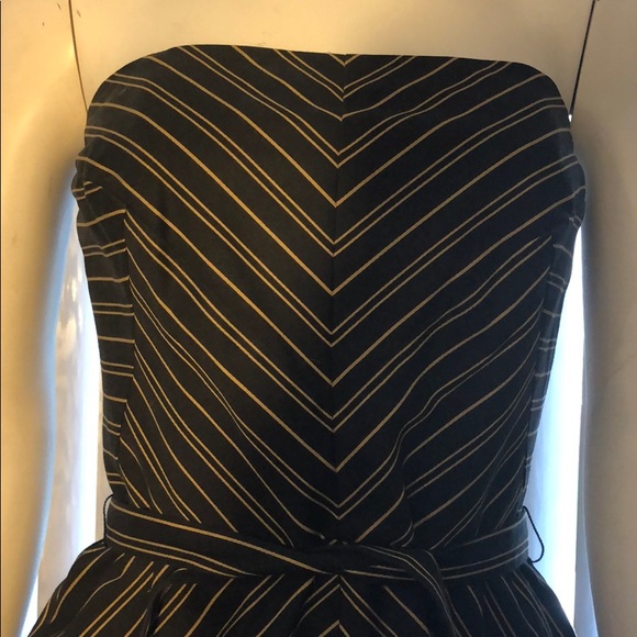 WHITE HOUSE BLACK MARKET DRESS SZ 6 - Picture 2 of 7